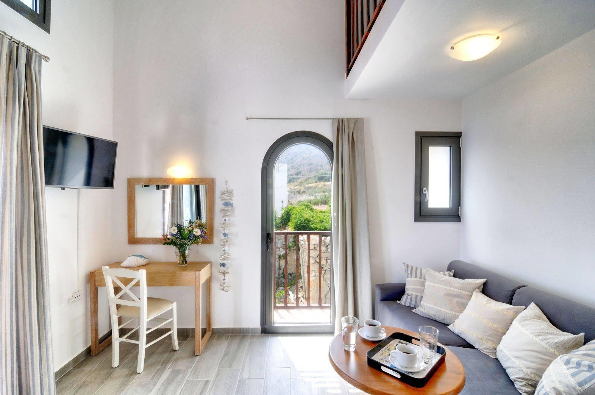 Myrtos Mare Suites Exterior photo