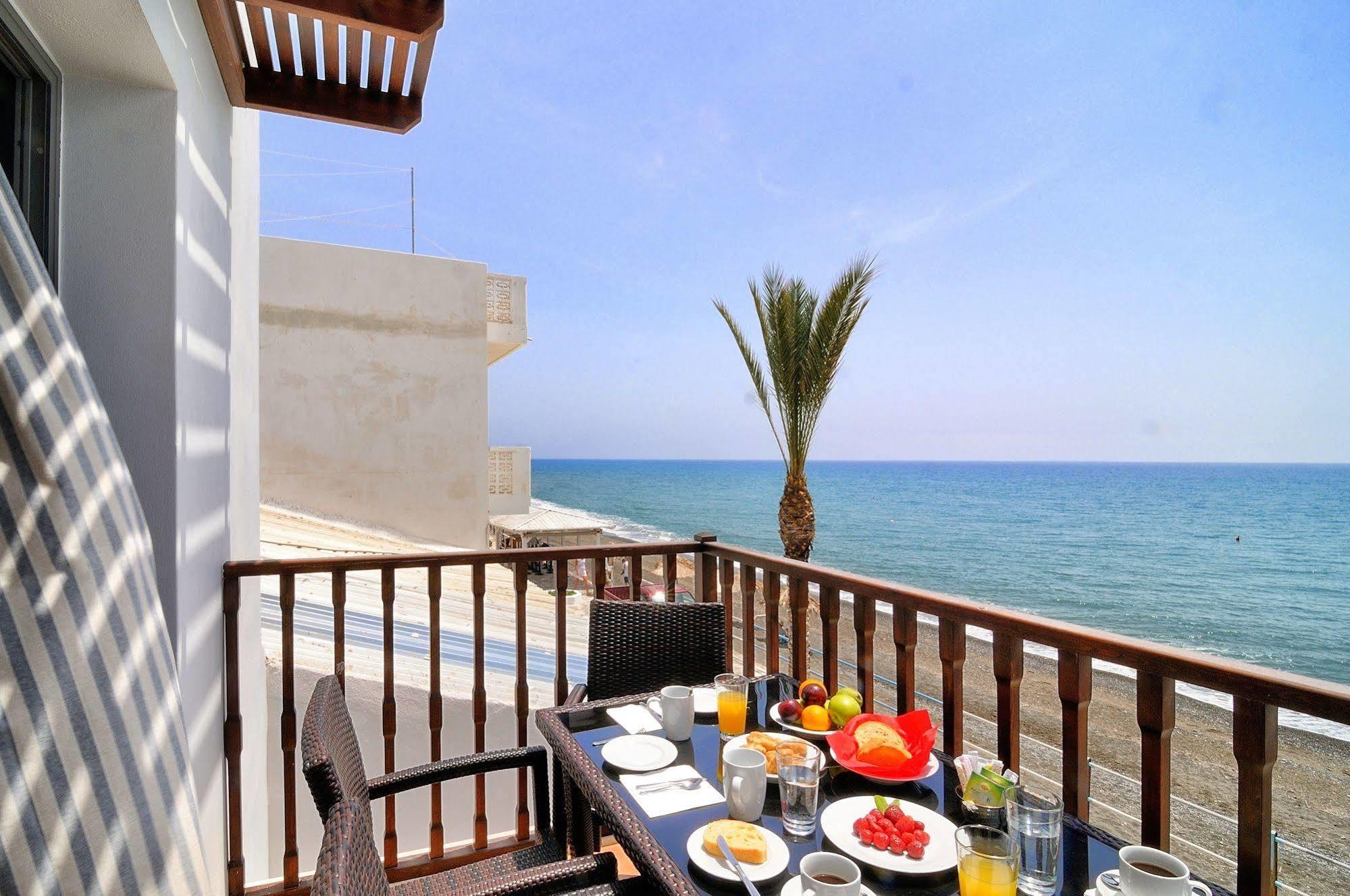 Myrtos Mare Suites Exterior photo